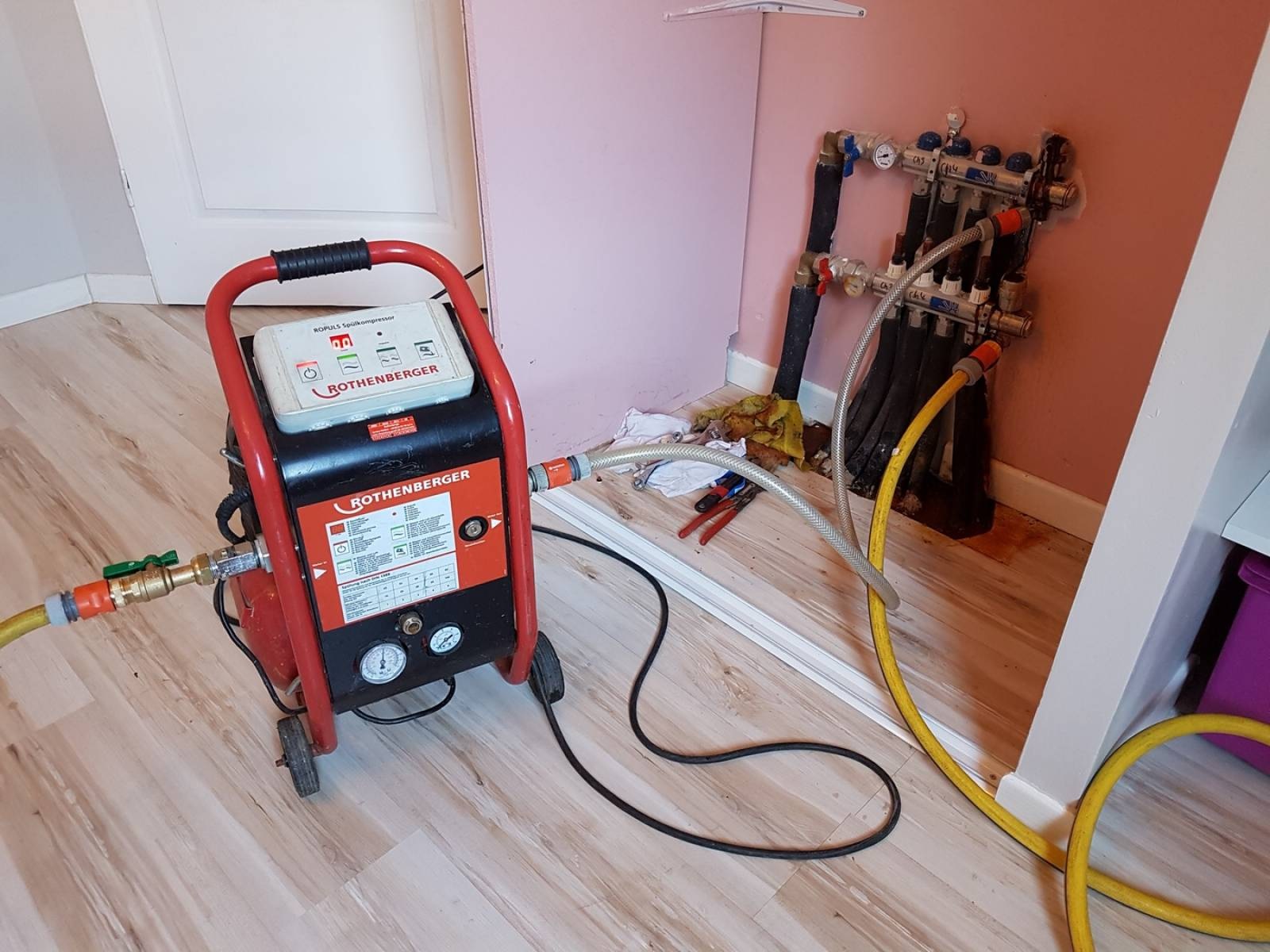 Üsküdar Cumhuriyet Protherm Hermetik Şofben Kombi Bakımı